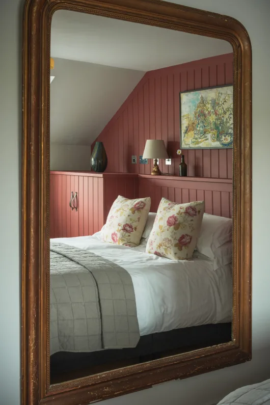 Saxifrage ensuite at The Return to Self Retreat