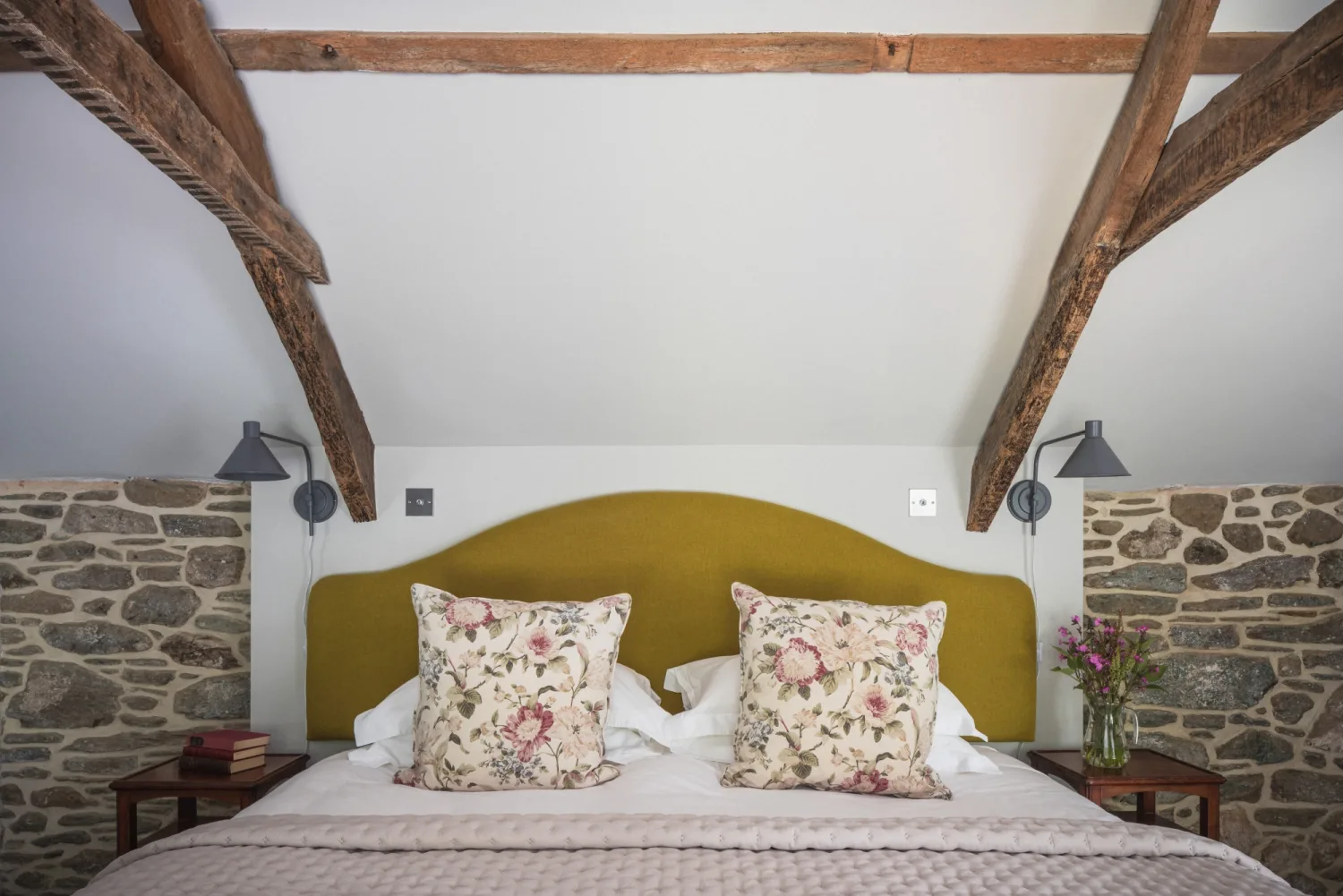 Valerian bedroom at The Return to Self Retreat